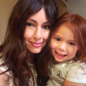 Meet your Posher, Leslie